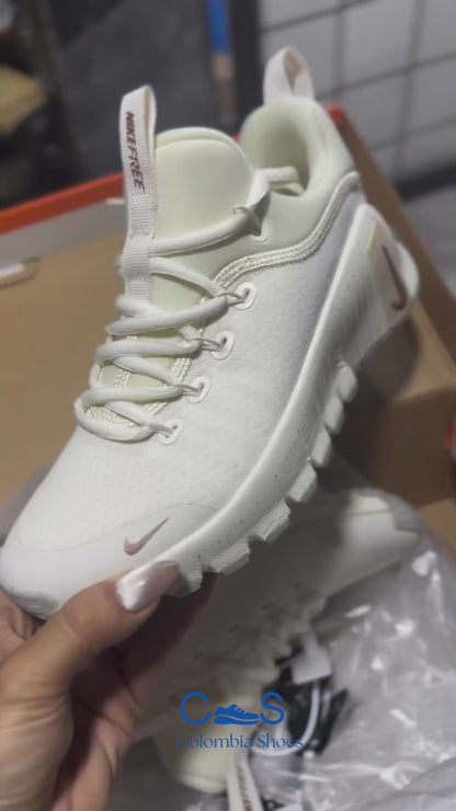 Nike Free Metcon 6 - Beige